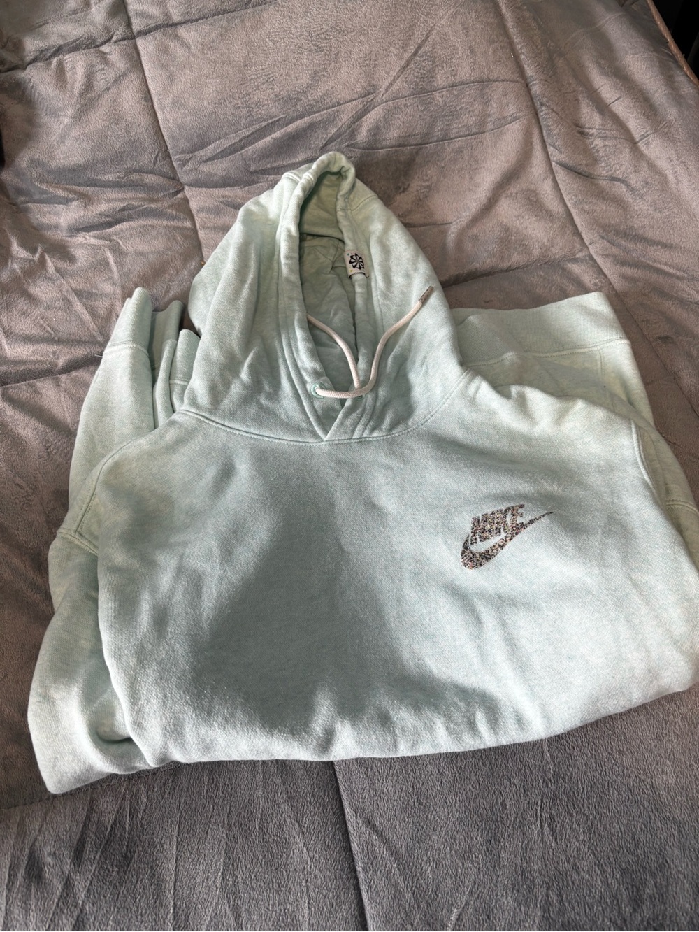 Nike Mint-Blue Hoodie with Leopard Swoosh sz M